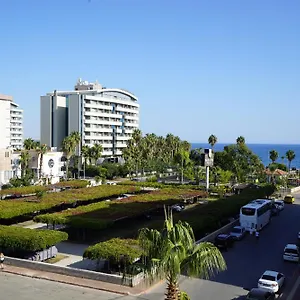 3* Otel Zel