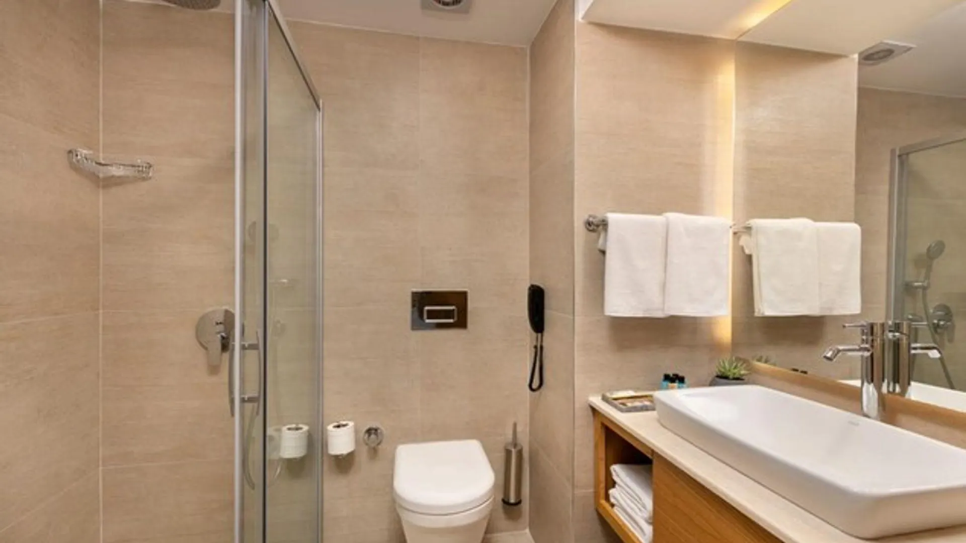 Pukka Hotel Antalia